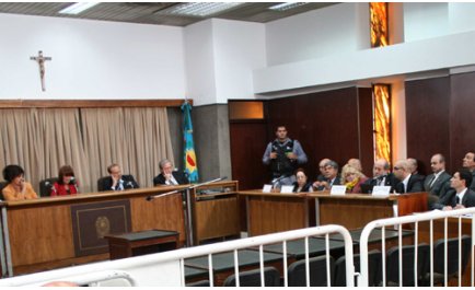 Comenzó el primer juicio por delitos en Campo de Mayo