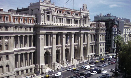 BCRA: qui�nes son los jueces que intervendr�n en las apelaciones del Gobierno