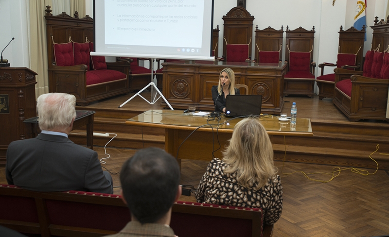 El CIJ present� en Santa Fe su seminario �Justicia, medios y sociedad: el nuevo modelo de comunicaci�n judicial�