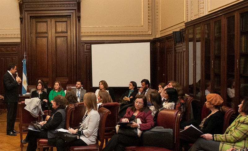 Oficina de la Mujer: se realizó un taller sobre estándares nacionales e internacionales en temas de género