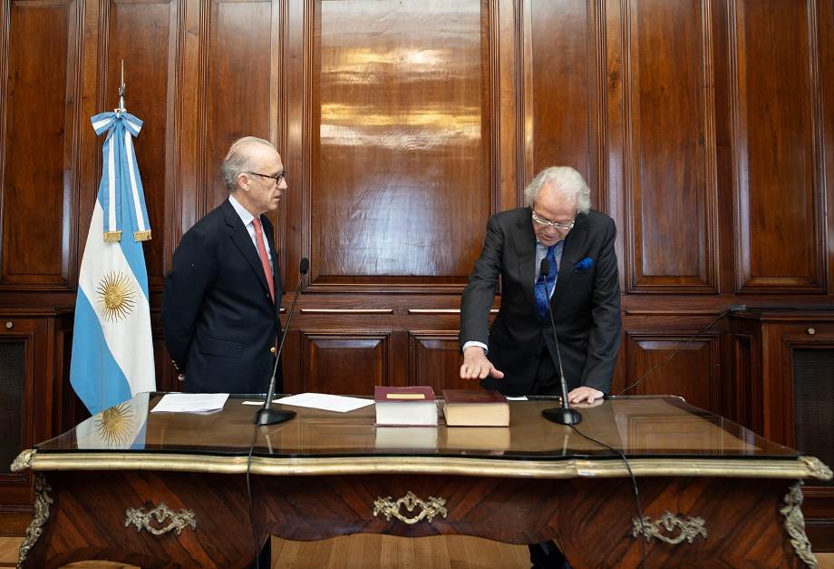 Carlos Rosenkrantz y el abogado por la matrícula federal Antonio Manuel Estevez.