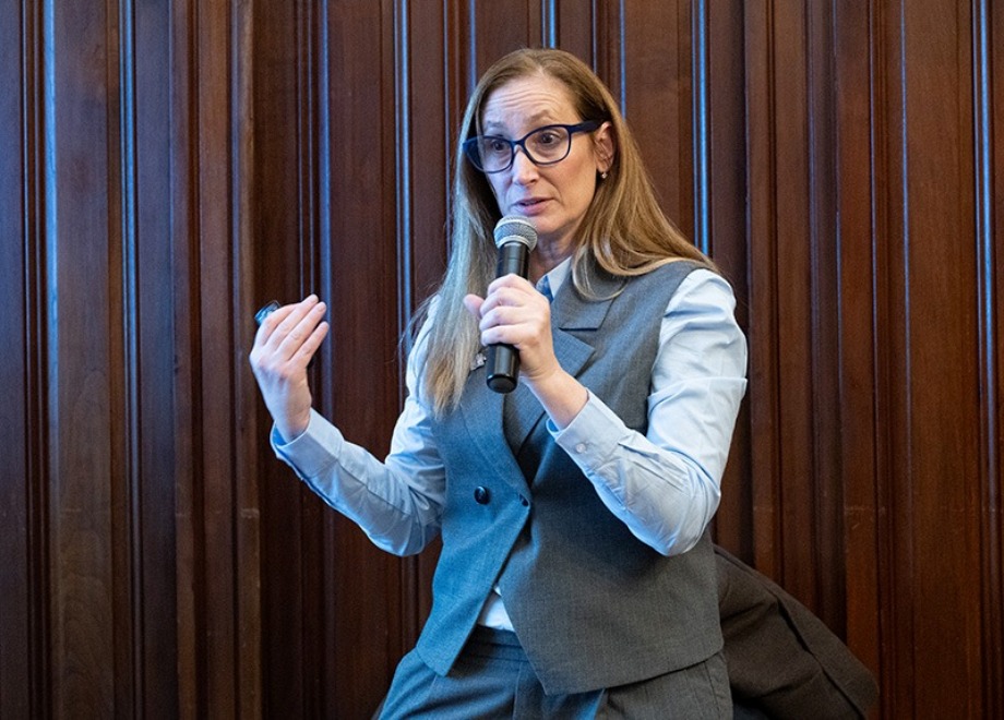 Laura Aón Bertolino, perito tanatóloga.