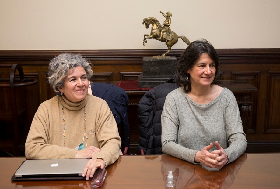  María Delia Castañares y Liliana Tojo.