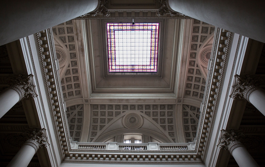 Vitreaux del patio de Honor del Palacio de Tribunales.