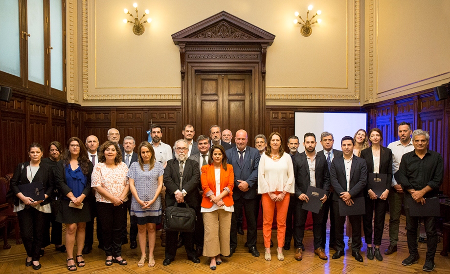 Encuentro sobre sistema de salud y violencia doméstica.