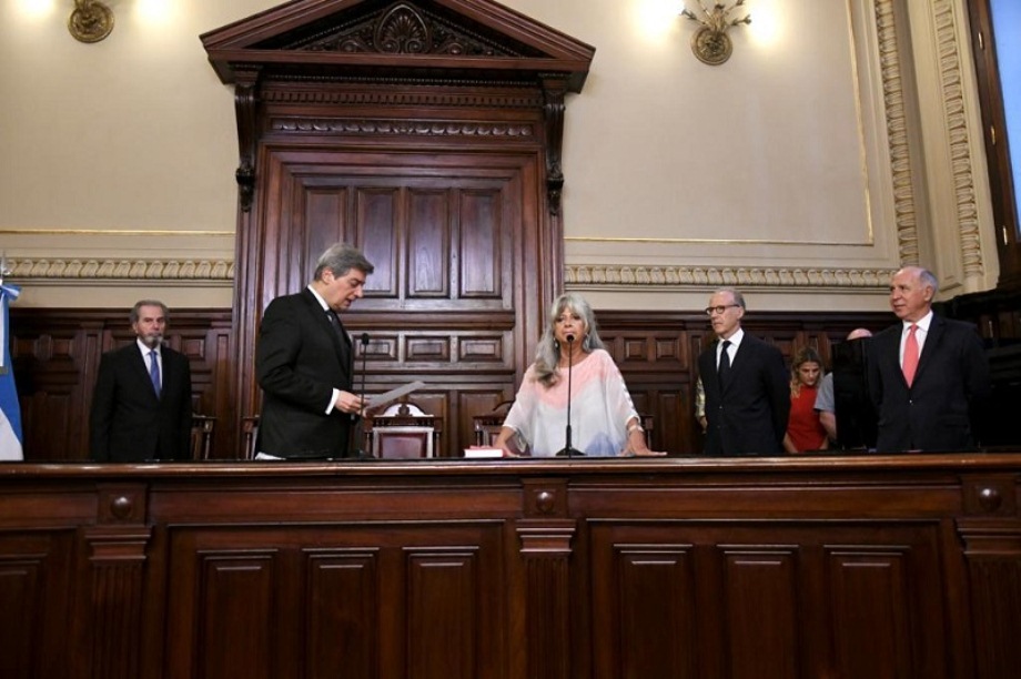 Juramento de la consejera de la Magistratura María Inés Pilatti Vergara.